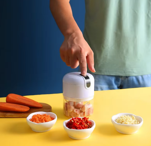 Mini Electric Garlic Pounder