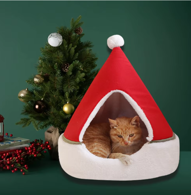 Christmas Tree Pet Party House