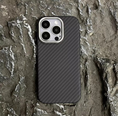 iPhone 16 Magnetic Phone Case